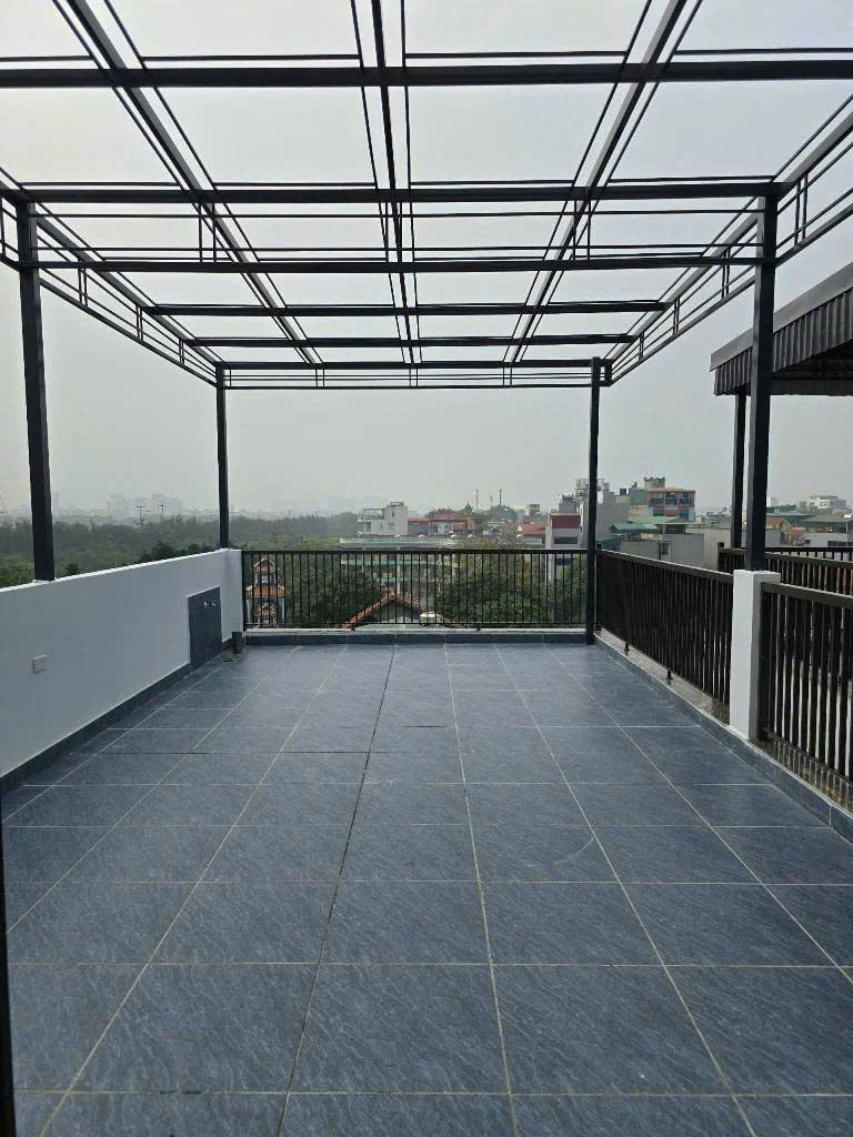 Bán nhà phố Giáp Bát, quận Hoàng Mai. 47m × 6 Tầng Gara Ô tô. Lô góc Chỉ 12 tỷ 300